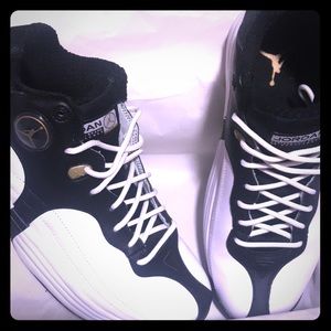 Men’s size 8 Jordan’s